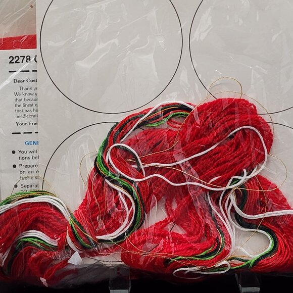 Christmas Felt Sewing Kit Teddy Ornaments by The Creative Circle Tiny Teddys #22 - Picture 5 of 7